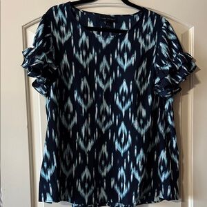 Lane Bryant Navy and Light Blue Ruffle Sleeve Blouse shirt  16